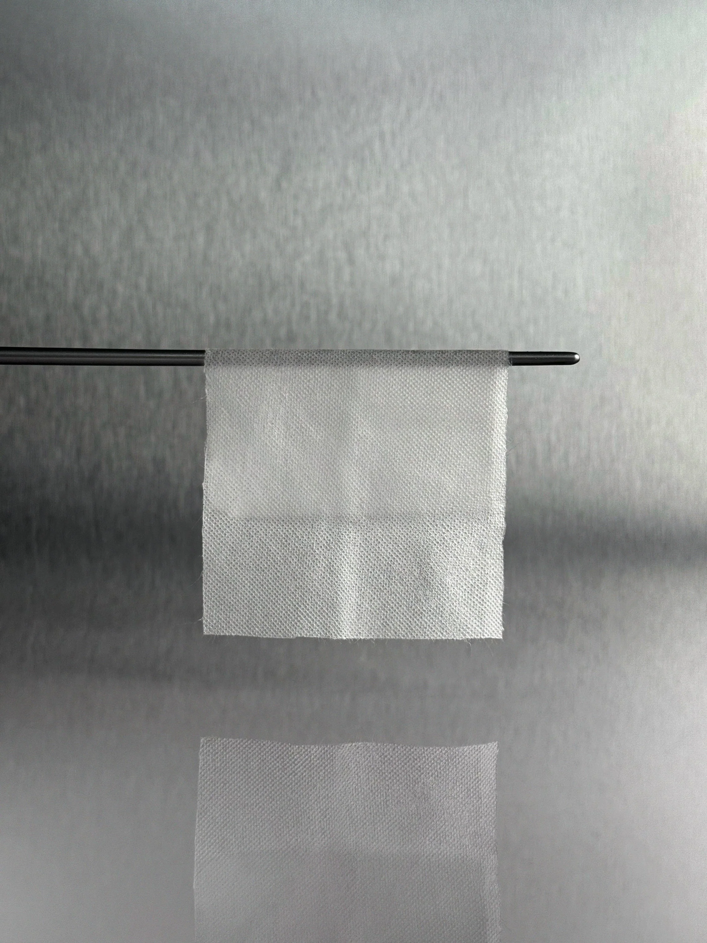 Hyaluronic Cleansing Conditioning Cloths - Image 3