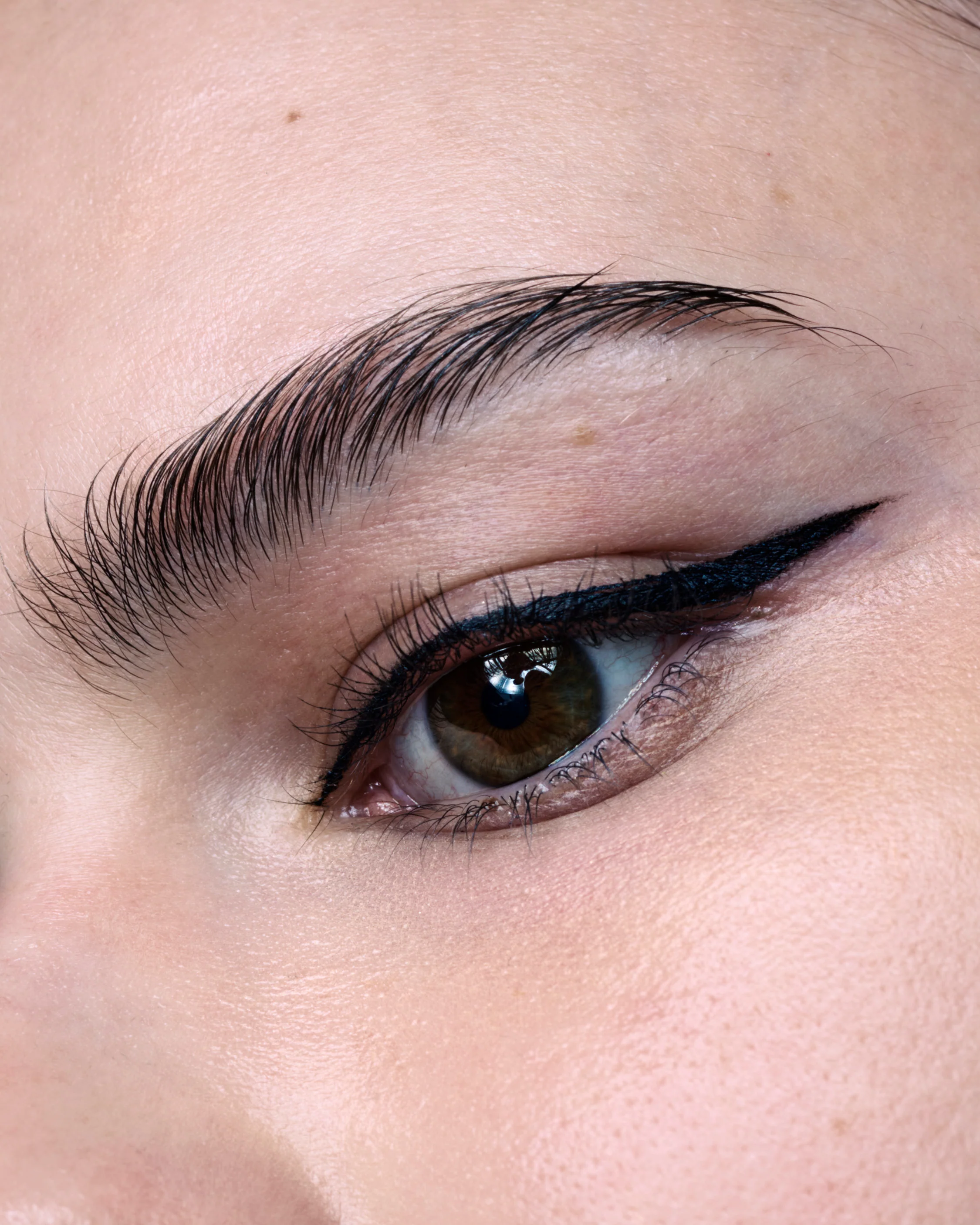 Eyeliner - Image 7